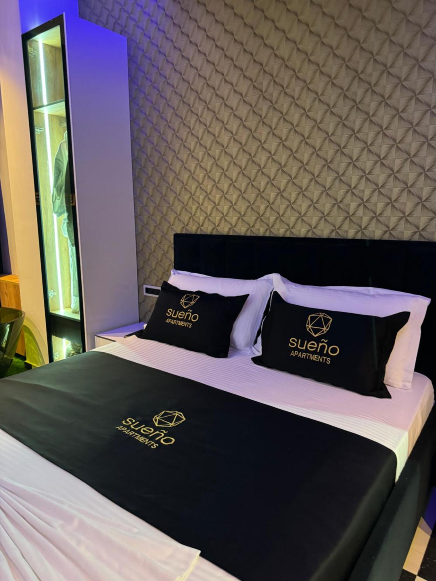 Sueno Apartments & Suites Tirana Esterno foto