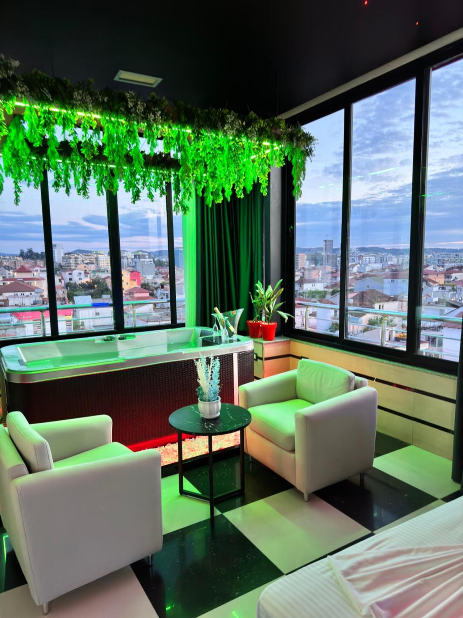 Sueno Apartments & Suites Tirana Esterno foto